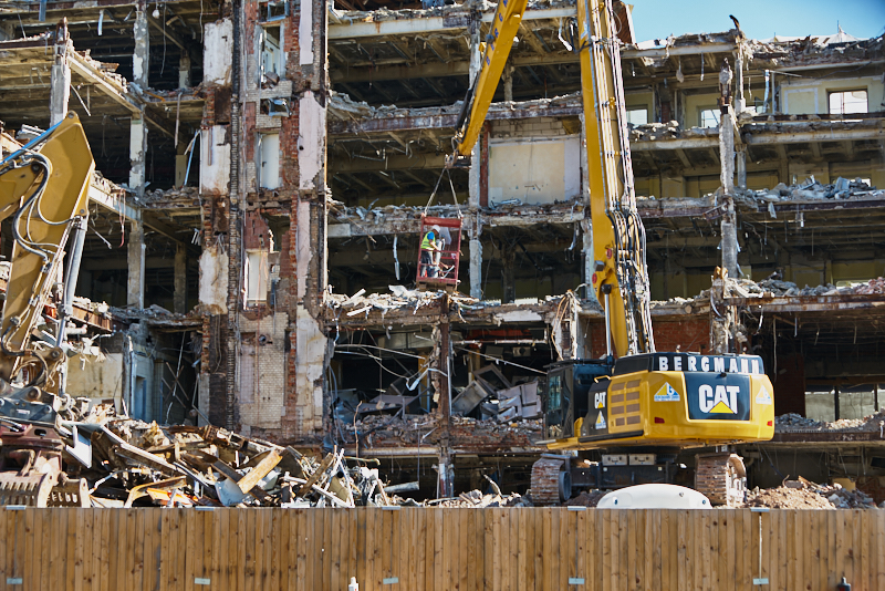 24.06.2019 - Der Abriss des Hotels Köniogshof München am Stachus