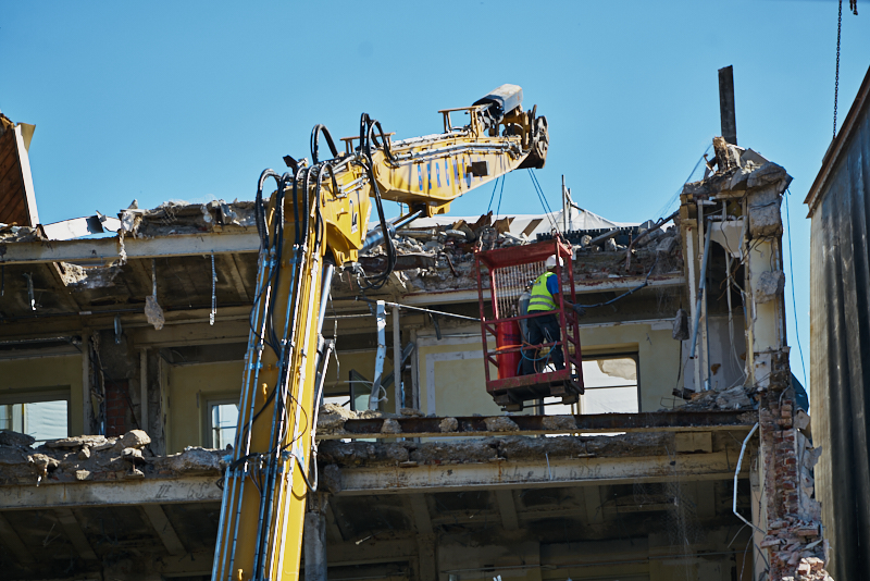 24.06.2019 - Der Abriss des Hotels Köniogshof München am Stachus