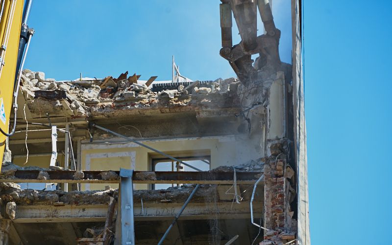 24.06.2019 - Der Abriss des Hotels Köniogshof München am Stachus