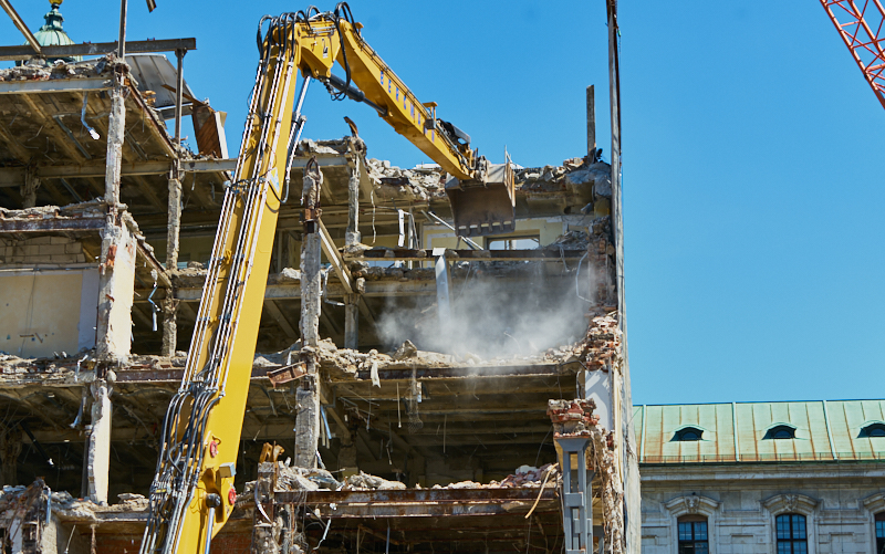 24.06.2019 - Der Abriss des Hotels Köniogshof München am Stachus