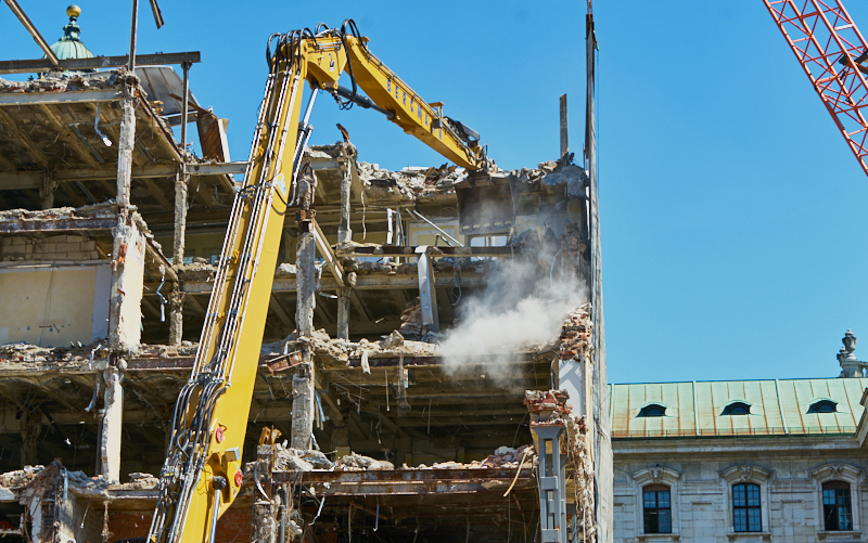 24.06.2019 - Der Abriss des Hotels Köniogshof München am Stachus