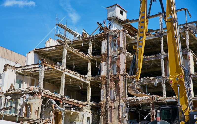 24.06.2019 - Der Abriss des Hotels Köniogshof München am Stachus