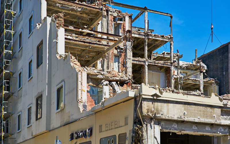 24.06.2019 - Der Abriss des Hotels Köniogshof München am Stachus