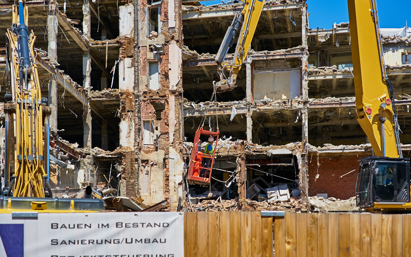 24.06.2019 - Der Abriss des Hotels Köniogshof München am Stachus