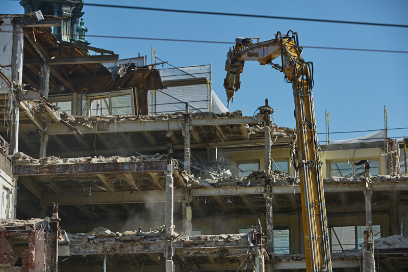 26.06.2019 - Abriss und Neubau des Luxushotels Königshof