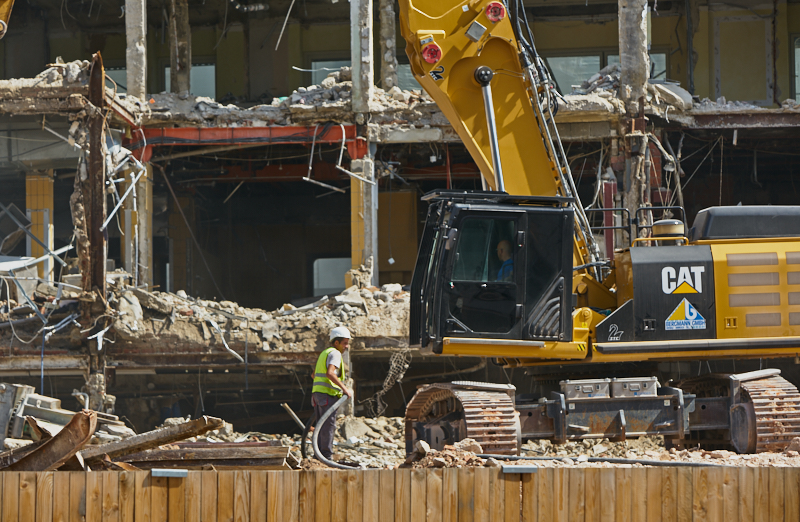 26.06.2019 - Abriss und Neubau des Luxushotels Königshof