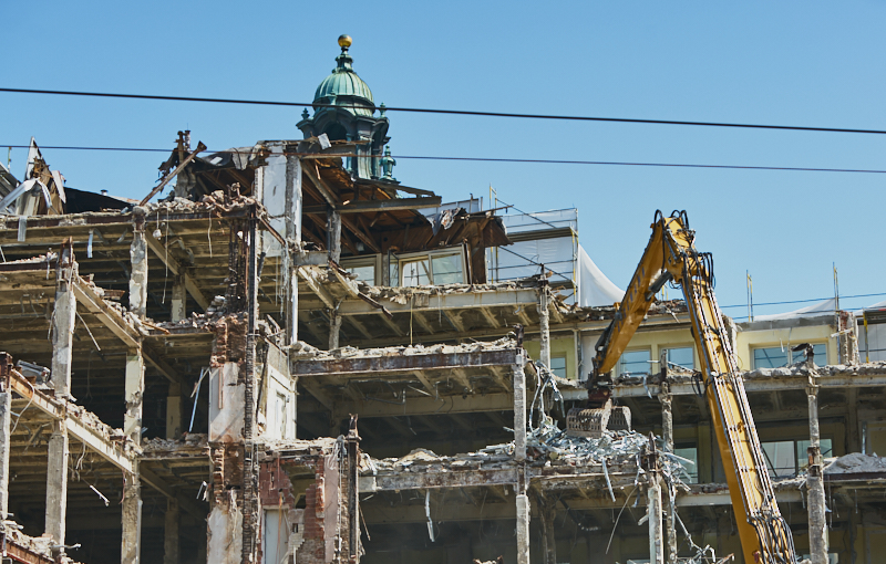 26.06.2019 - Abriss und Neubau des Luxushotels Königshof