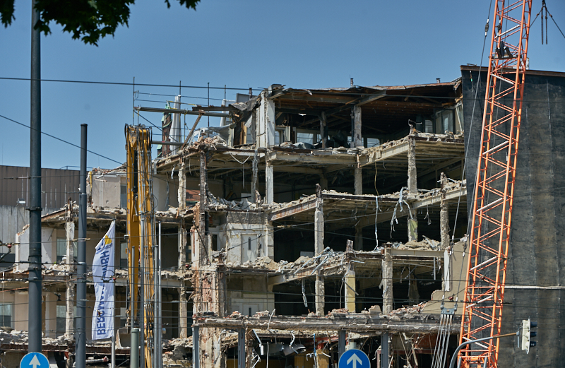 26.06.2019 - Abriss und Neubau des Luxushotels Königshof