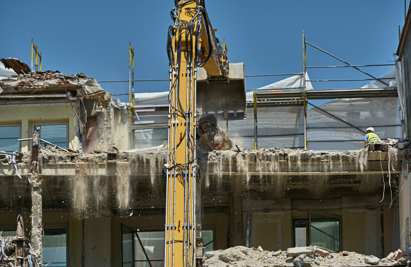 26.06.2019 - Abriss und Neubau des Luxushotels Königshof