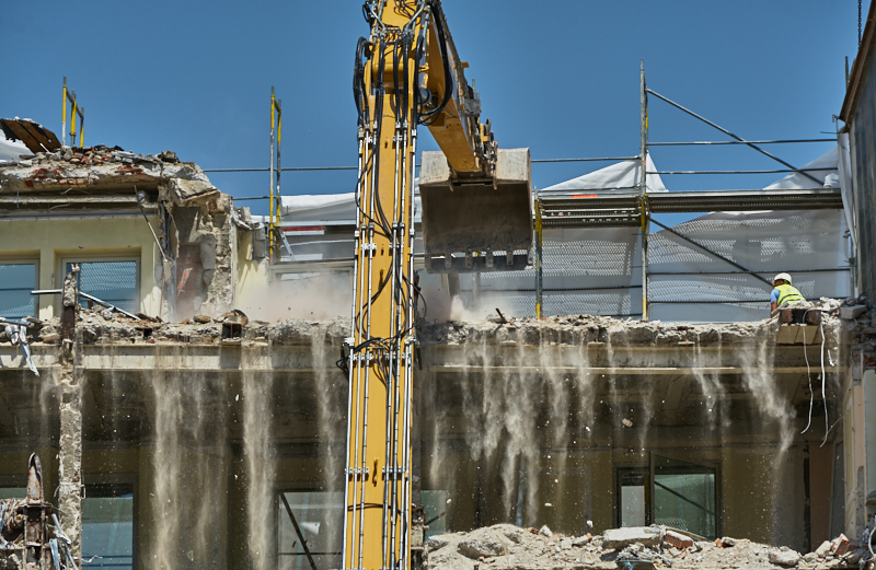 26.06.2019 - Abriss und Neubau des Luxushotels Königshof