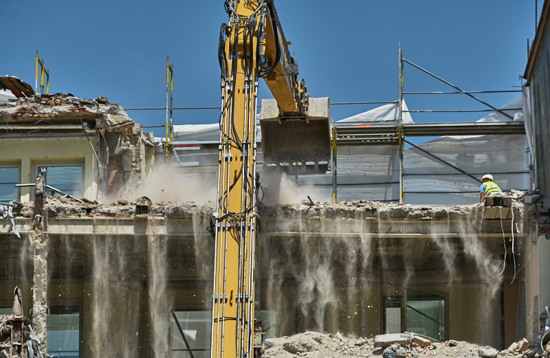 26.06.2019 - Abriss und Neubau des Luxushotels Königshof