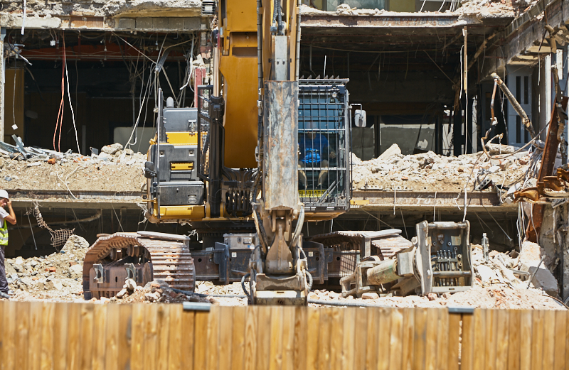 26.06.2019 - Abriss und Neubau des Luxushotels Königshof