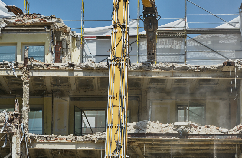 26.06.2019 - Abriss und Neubau des Luxushotels Königshof