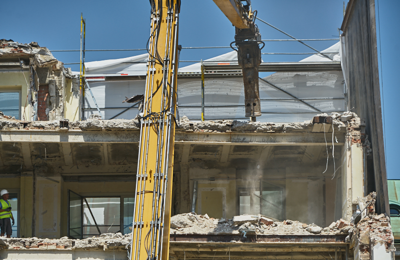 26.06.2019 - Abriss und Neubau des Luxushotels Königshof