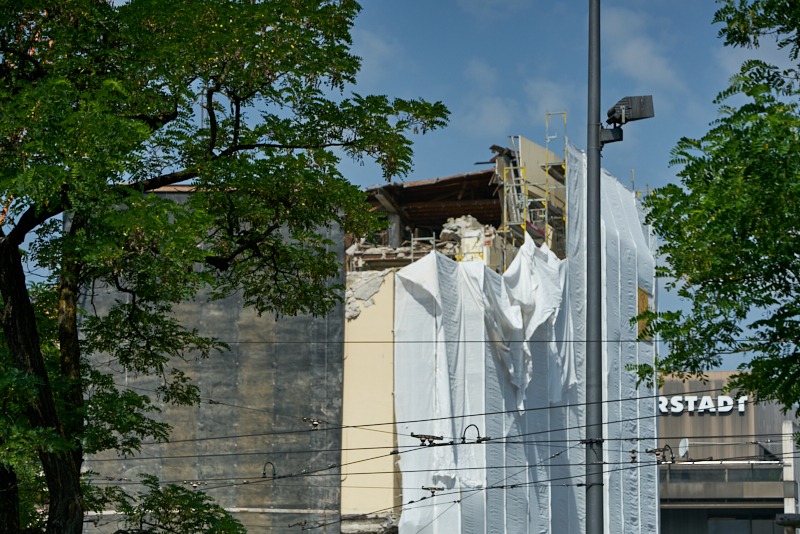 27.06.2019 - Abriss Hotel Königshof und Neubau eines modernen Hotels