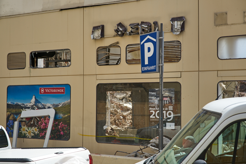 27.06.2019 - Abriss Hotel Königshof und Neubau eines modernen Hotels