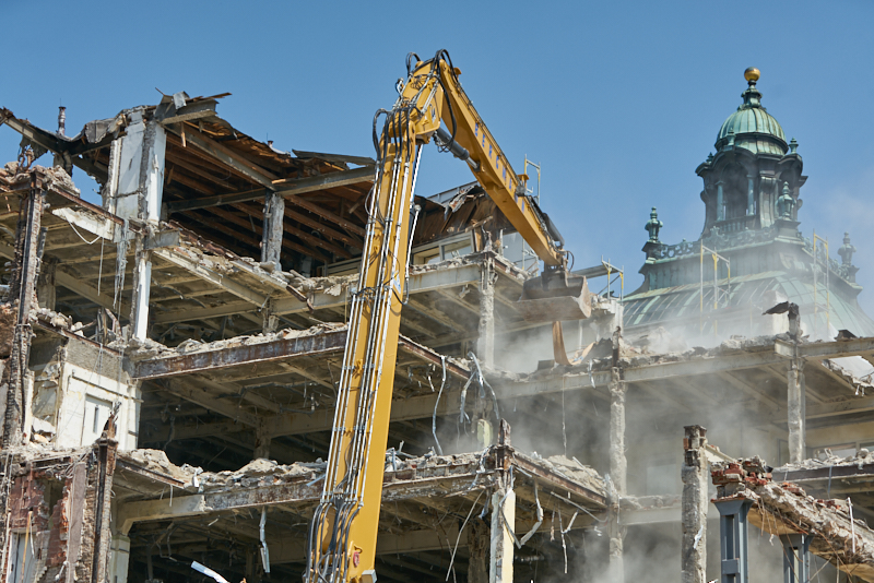 27.06.2019 - Abriss Hotel Königshof und Neubau eines modernen Hotels