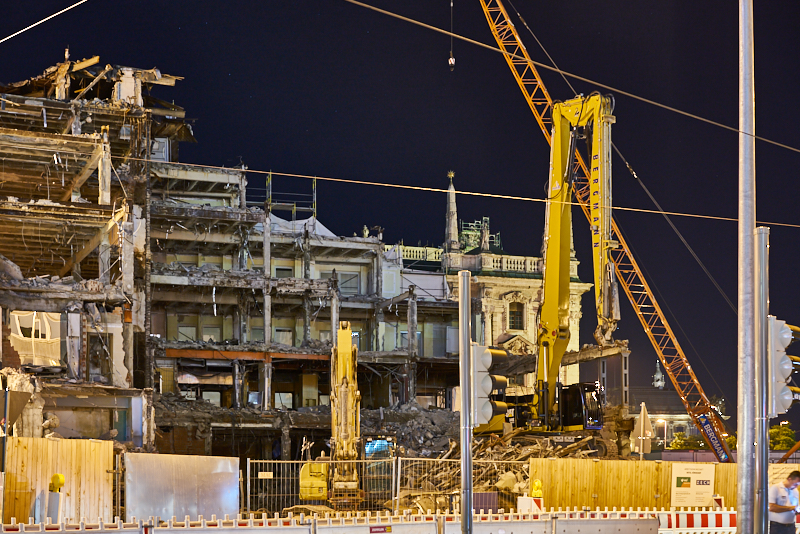 28.06.2019 - Nachtaufnahmen vom Hotel Königshof