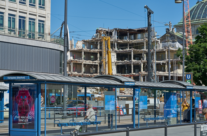 28.06.2019 - Abriss am Hotel Königshof München