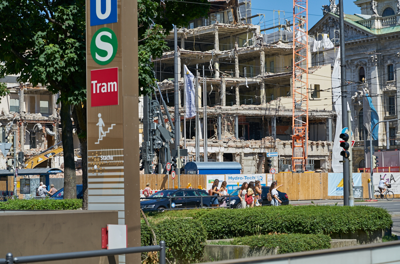 28.06.2019 - Abriss am Hotel Königshof München