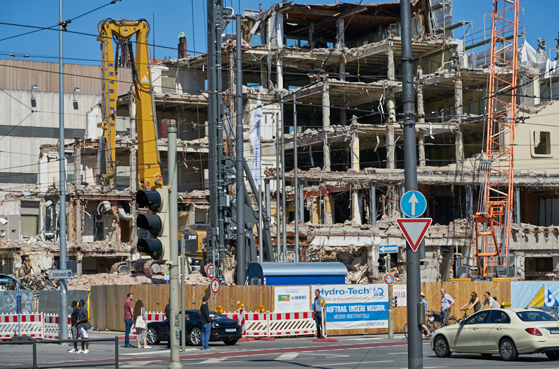28.06.2019 - Abriss am Hotel Königshof München