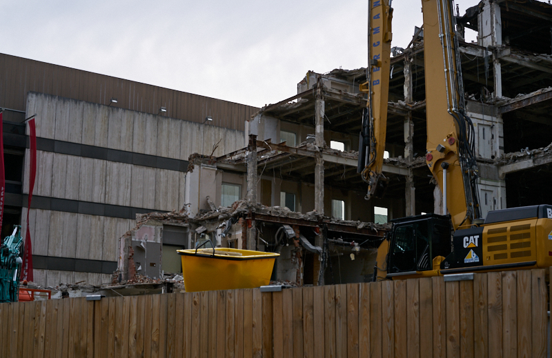 01.07.2019 - Hotel Königshof. Abriss und Neubau