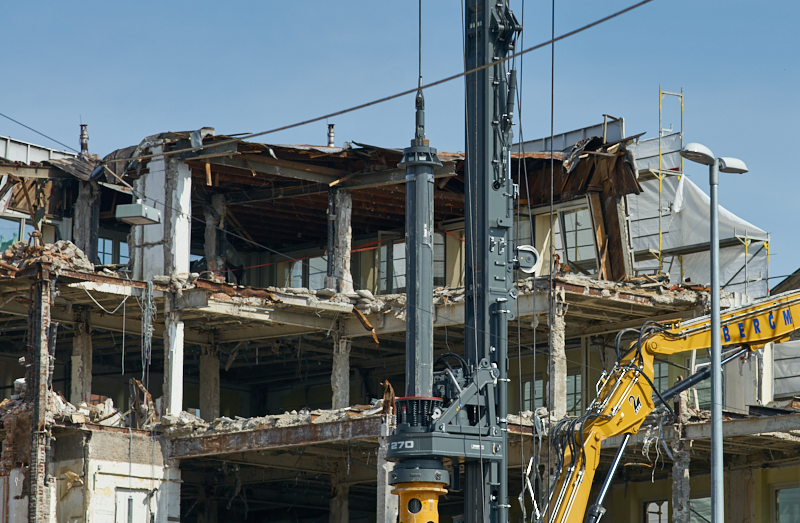 03.07.2019 - Abrissarbeiten am ehemaligen Luxushotel Königshof