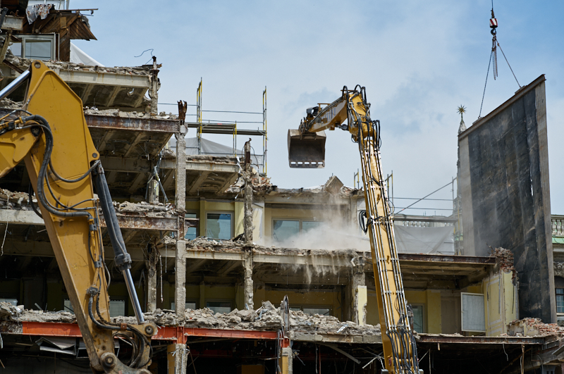 03.07.2019 - Abrissarbeiten am ehemaligen Luxushotel Königshof