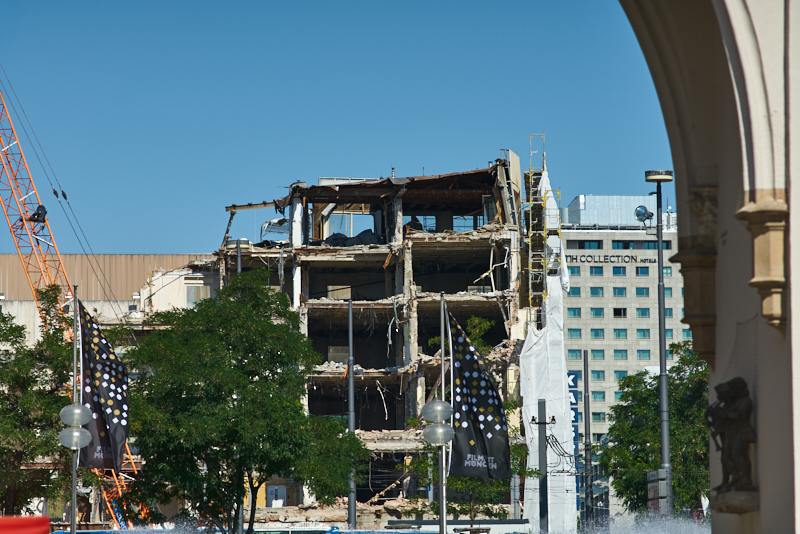 04.07.2019 - Abriss vom Hotel Königshof München