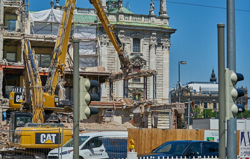 04.07.2019 - Abriss vom Hotel Königshof München