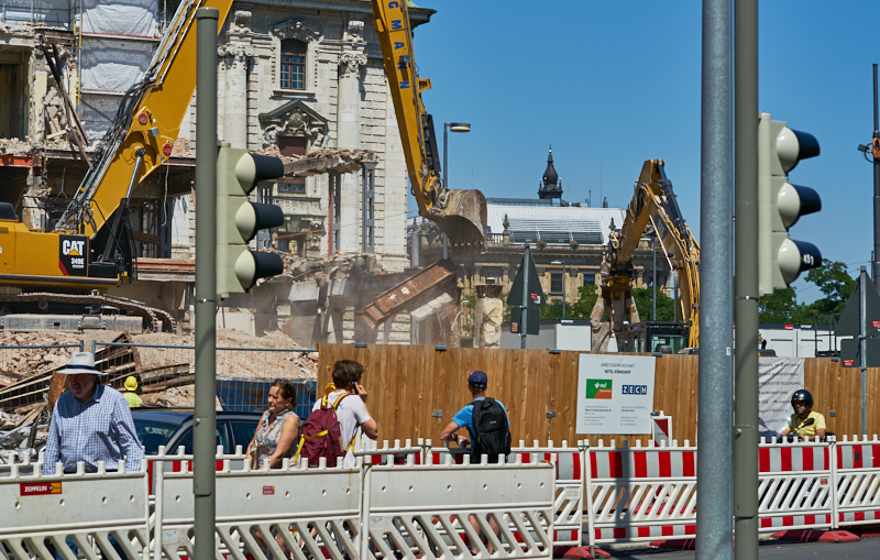 04.07.2019 - Abriss vom Hotel Königshof München