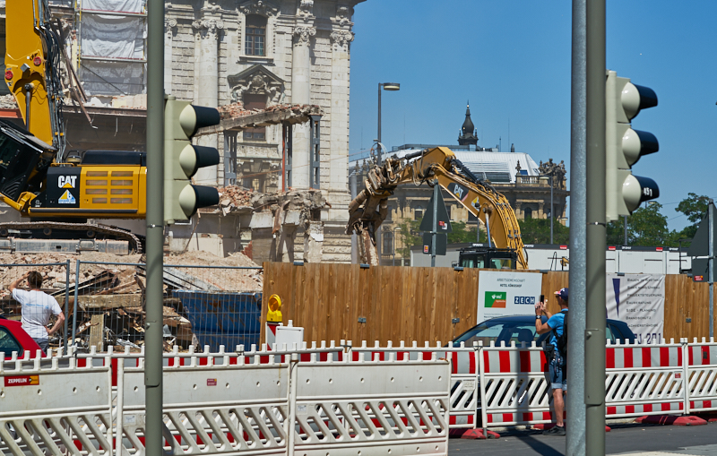 04.07.2019 - Abriss vom Hotel Königshof München