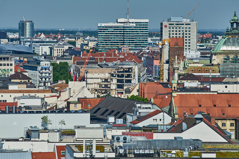 04.07.2019 - Abriss des Spiegelzimmer im Königshof München