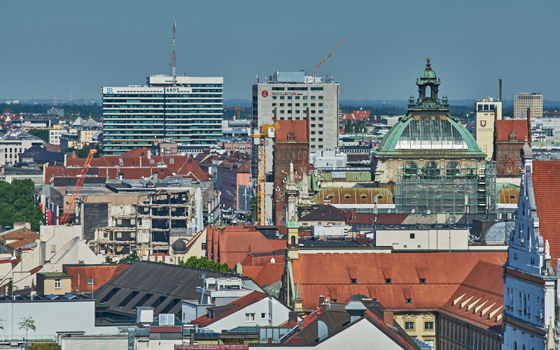 04.07.2019 - Abriss des Spiegelzimmer im Königshof München