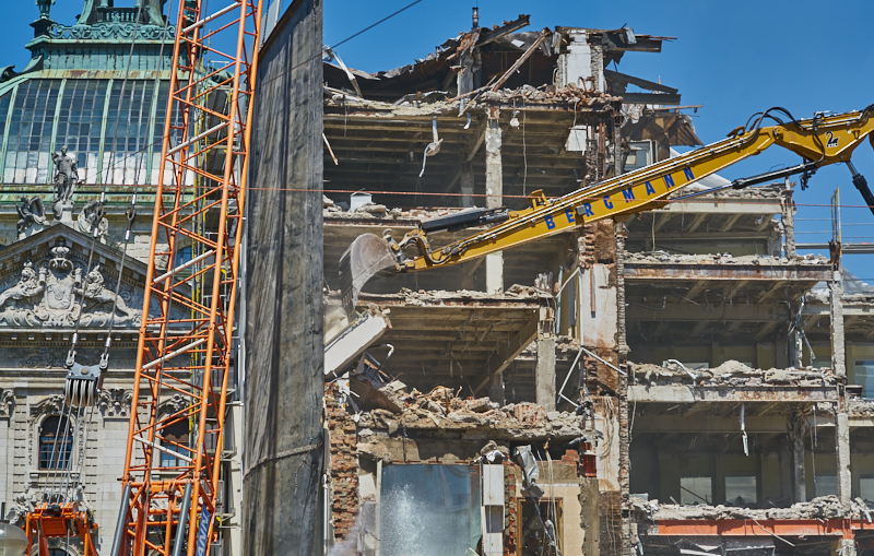 04.07.2019 - Abriss des Spiegelzimmer im Königshof München