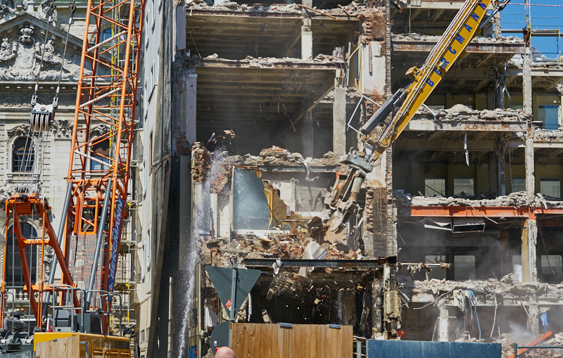 04.07.2019 - Abriss des Spiegelzimmer im Königshof München