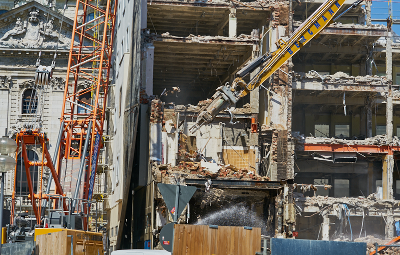 04.07.2019 - Abriss des Spiegelzimmer im Königshof München
