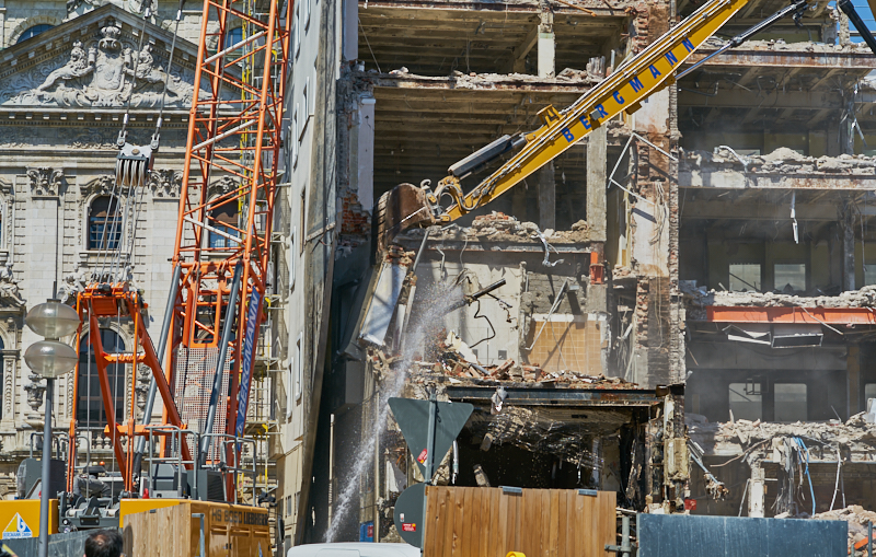 04.07.2019 - Abriss des Spiegelzimmer im Königshof München