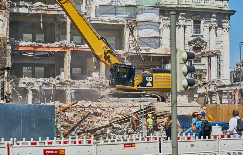 04.07.2019 - Abriss des Spiegelzimmer im Königshof München