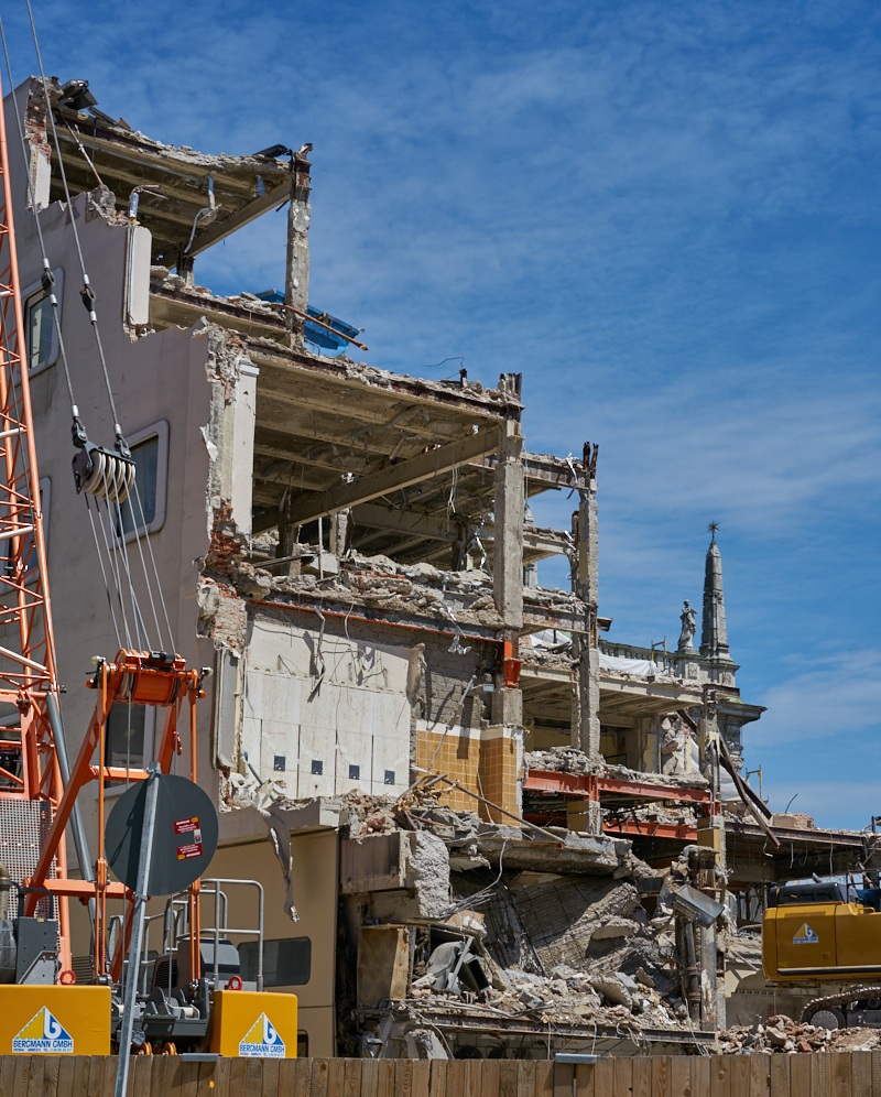 05.07.2019 - Auch auf dem obersten Stockwerk wird gearbeitet