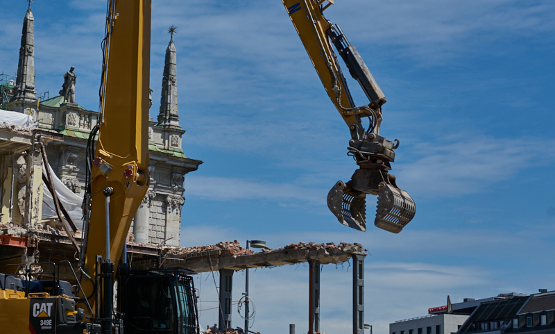 05.07.2019 - Auch auf dem obersten Stockwerk wird gearbeitet