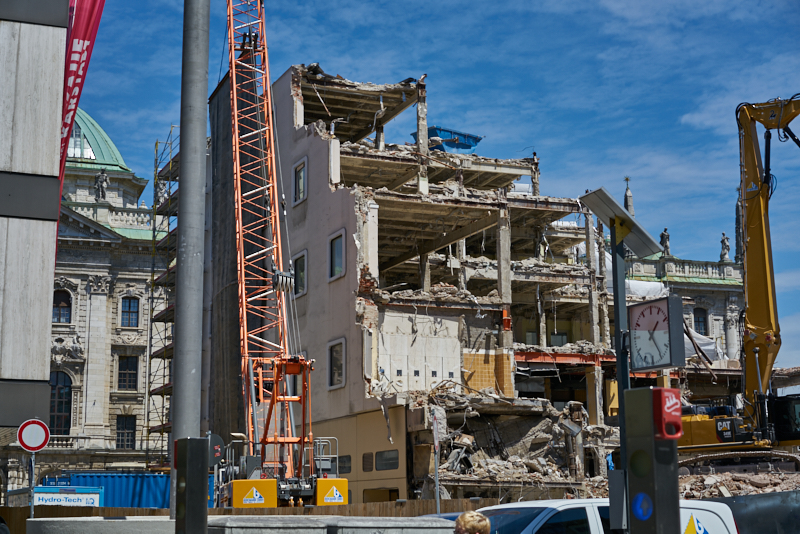 05.07.2019 - Auch auf dem obersten Stockwerk wird gearbeitet