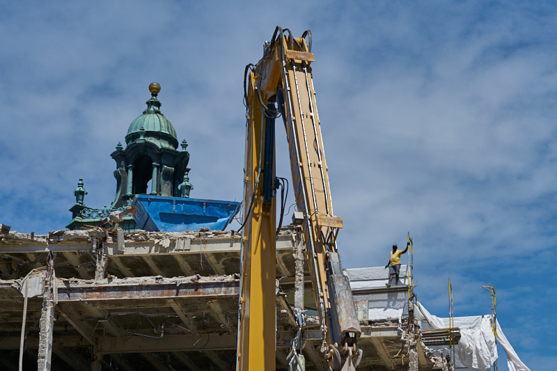 05.07.2019 - Auch auf dem obersten Stockwerk wird gearbeitet