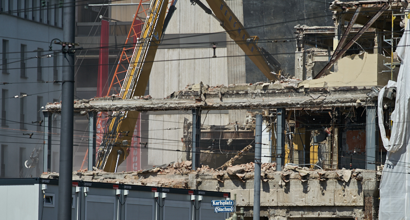 06.07.2019 - Der Abriss des Hotel Königshof