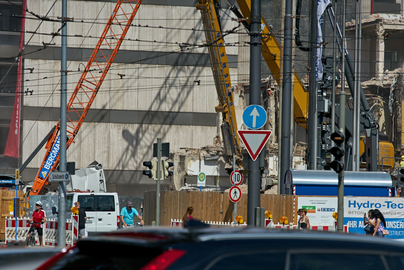 06.07.2019 - Der Abriss des Hotel Königshof