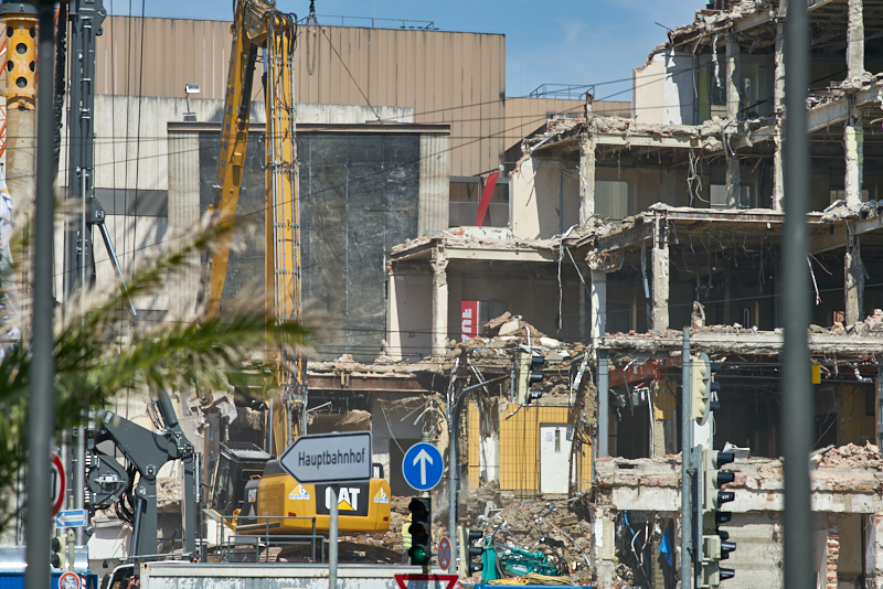 06.07.2019 - Der Abriss des Hotel Königshof