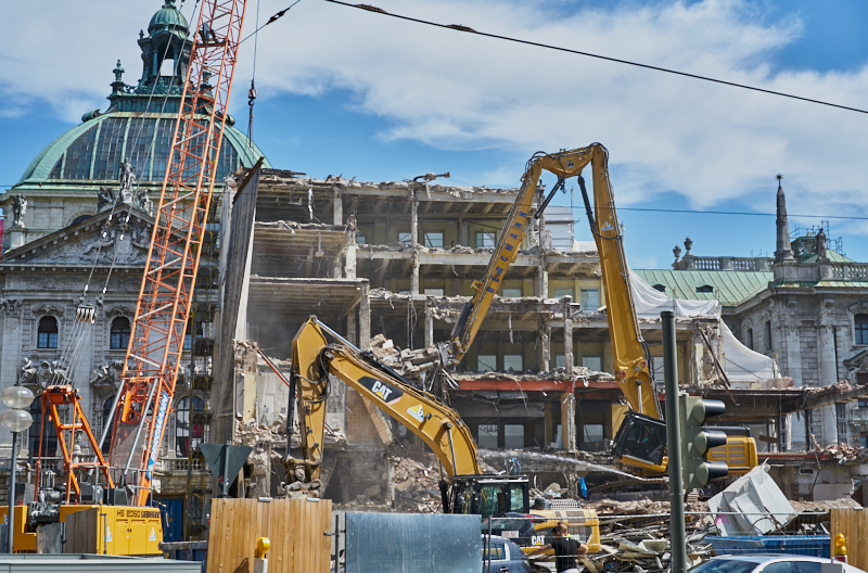 06.07.2019 - Der Abriss des Hotel Königshof