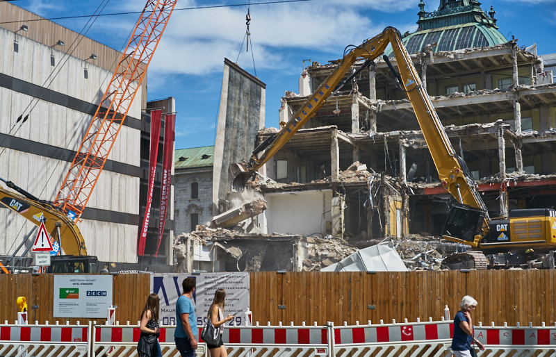 06.07.2019 - Der Abriss des Hotel Königshof