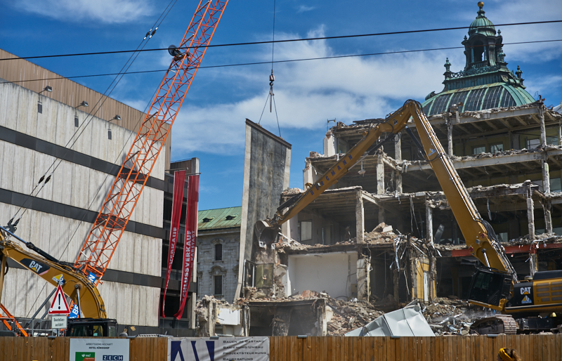 06.07.2019 - Der Abriss des Hotel Königshof