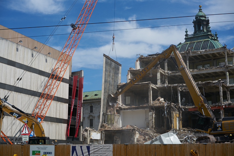 06.07.2019 - Der Abriss des Hotel Königshof